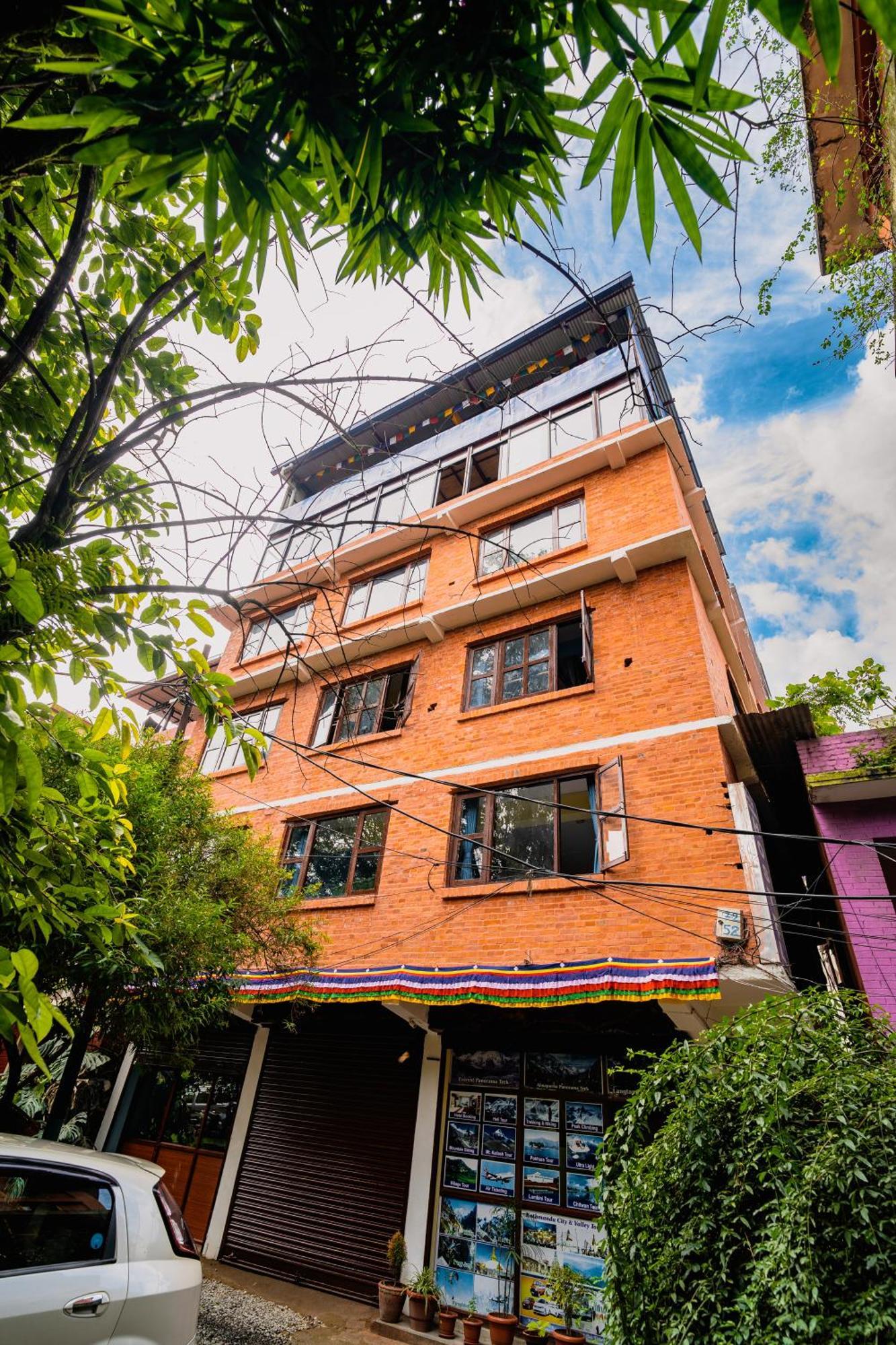 Rest Up Kathmandu Hostel المظهر الخارجي الصورة