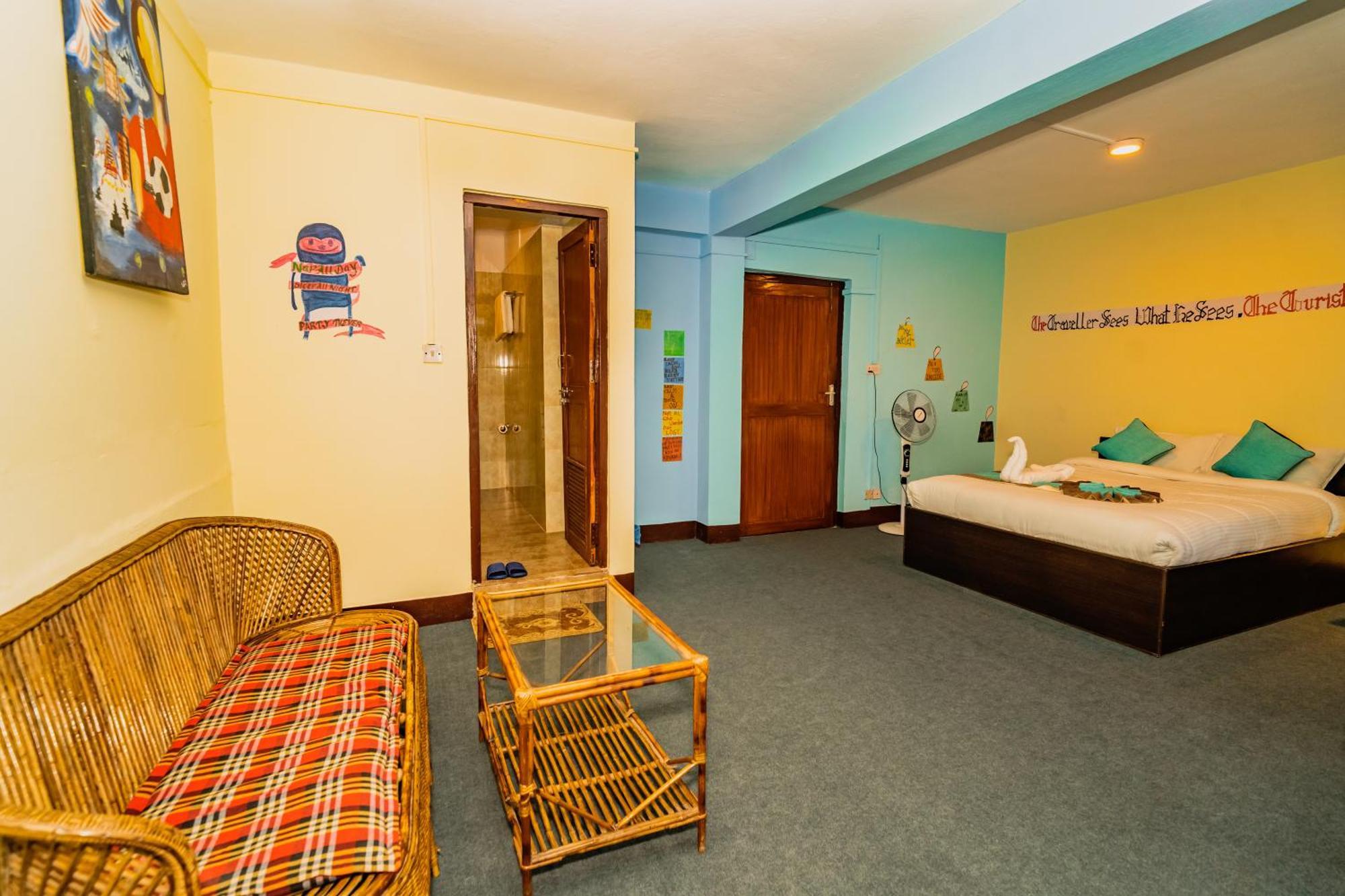 Rest Up Kathmandu Hostel المظهر الخارجي الصورة