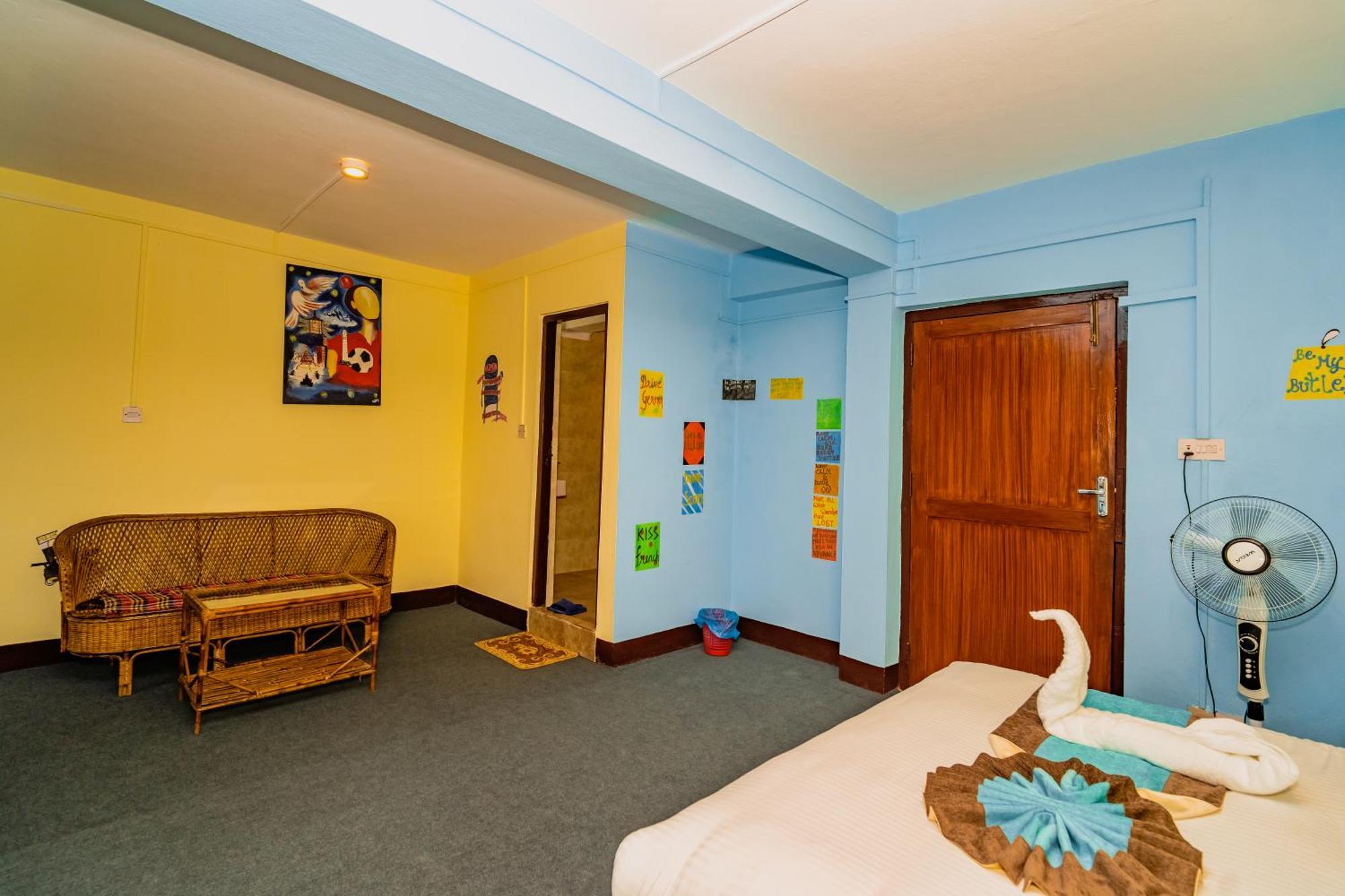 Rest Up Kathmandu Hostel المظهر الخارجي الصورة